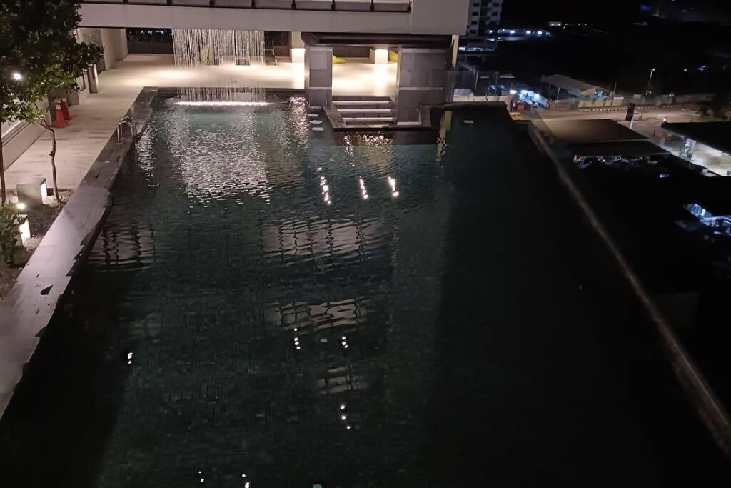 Cozy Flexus Signature 4 Guests Pool Nflix Hbo Kuala Lumpur Eksteriør bilde